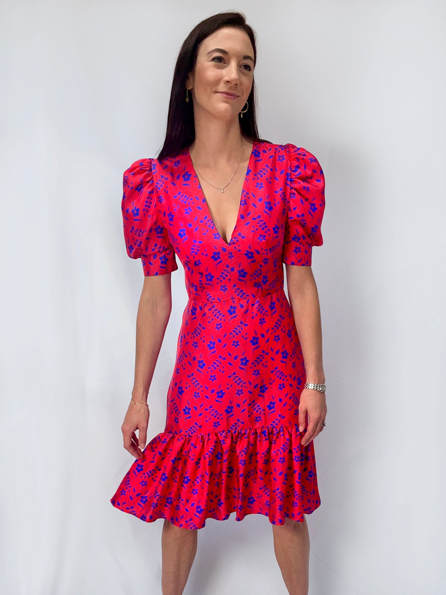 Lottie Silk Knee-Length Dress in Red Hibiscus Print